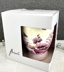 Hovedbilde Krus med rosa Orkid&eacute; blomster ...